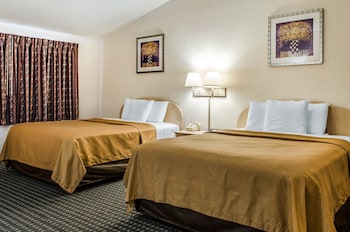 Standard Room, 2 Queen Beds, Non Smoking