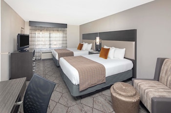 Room, 2 Queen Beds, Non Smoking