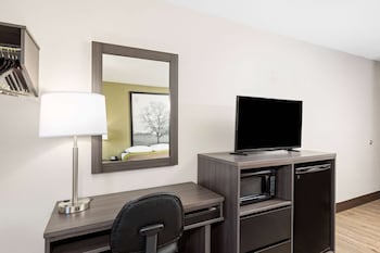 Room, 1 Queen Bed, Accessible