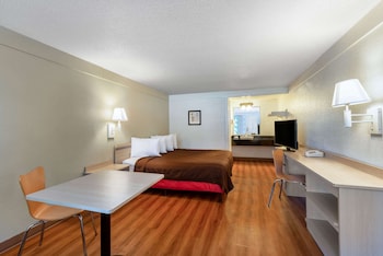 Standard Room, 1 King Bed, Non Smoking