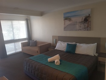 Premium Room, 1 King Bed