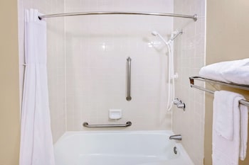 Studio Suite, 1 King Bed, Non Smoking