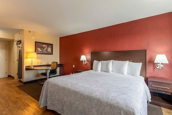 Superior Room, 1 King Bed (Smoke Free)
