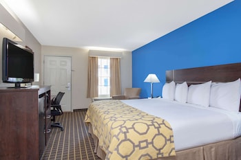 Standard Room, 1 King Bed, Non Smoking
