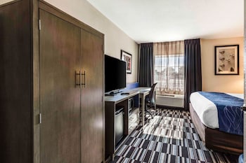 Room, 1 King Bed, Accessible, Non Smoking