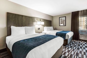 Standard Room, 2 Queen Beds, Non Smoking