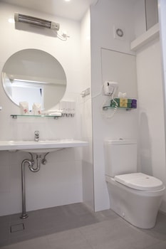 Superior Room B