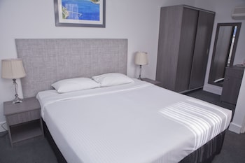 Superior Room B