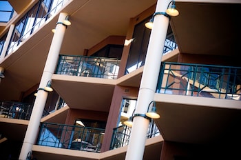Courtyard Twin Room with Balcony
