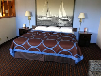 Suite, 1 King Bed, Non Smoking, Club Lounge Access