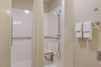 Room, 2 Queen Beds, Accessible, Non Smoking