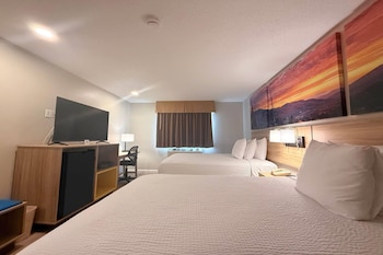Double Room, 2 Double Beds, Non Smoking