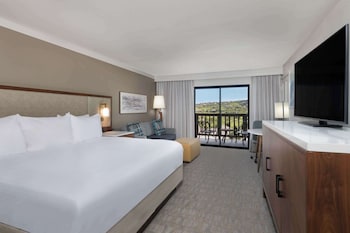 Room, 1 King Bed with Sofa bed, Resort View
