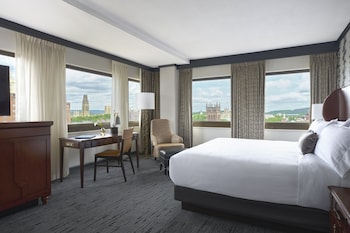 Suite, 1 Bedroom (1 King Bed)