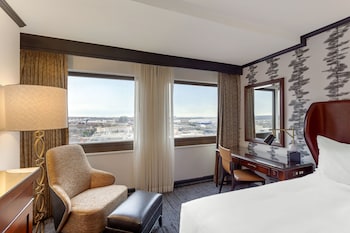 Suite, 1 Bedroom (Parlor Suite Component)