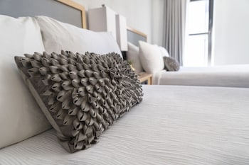 Standard Room, 2 Double Beds