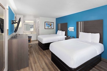 Room, 2 Double Beds, Non Smoking