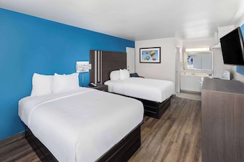 Studio Suite, 2 Double Beds, Non Smoking
