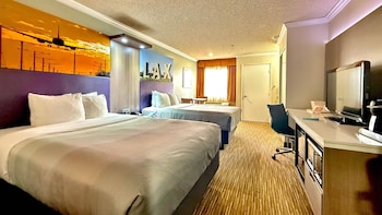 Standard Room, 2 Queen Beds, Non Smoking