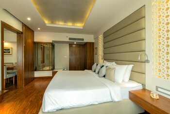 Hazel Suite