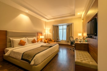 Fern Club Room