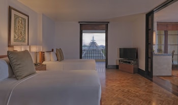 The Seminyak Suite