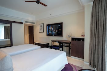 Premium Twin Room (Sunset View)