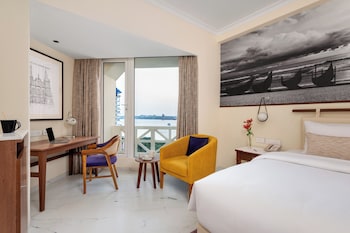 Deluxe Room, Harbor View