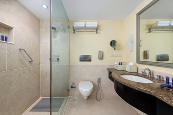 Superior Room, 1 Queen Bed, Harbor View