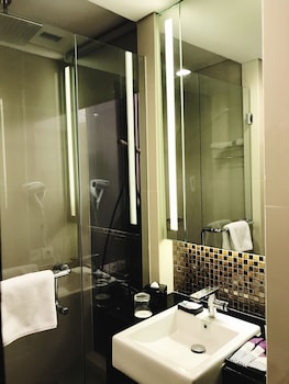 Superior Room, 2 Twin Beds, City View (Classic)