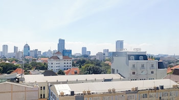 Superior Room, 1 King Bed, City View (Classic)
