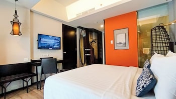 Privilege Luxe King, Ideal for Family - 1 king size bed