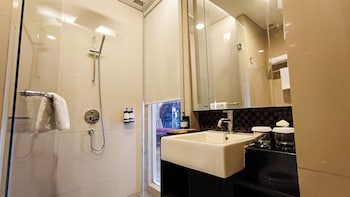Studio Suite Room, Ideal for Family - 1 king size bed
