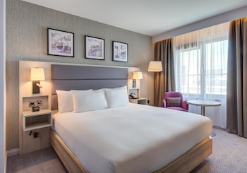 Deluxe Room, 1 King Bed