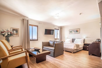 Panoramic Suite