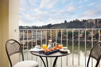 Junior Suite, Balcony, River View