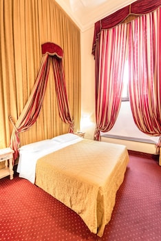 Basic Double Room (Smart)