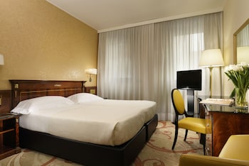 Classic Double Room (2 Adults + 1 Child)