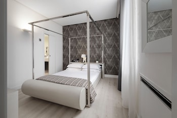 Superior Suite, Hot Tub (Spa access)