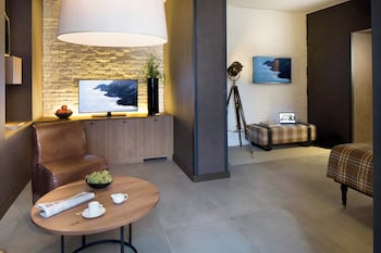 Urban Junior Suite