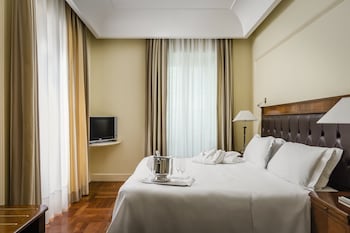 Junior Suite, 1 Double or 2 Twin Beds (Family)