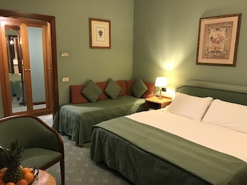 Classic Triple Room