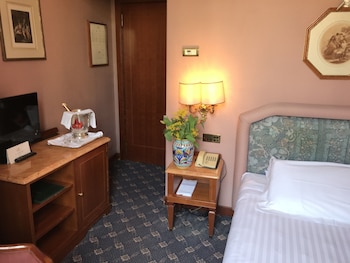 Classic Single Room