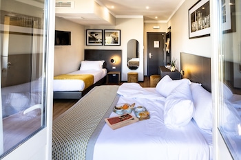 Exclusive Room
