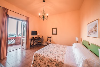 Superior Double or Twin Room, Sea View
