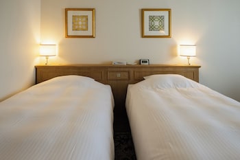 Twin Room (Symphony Patio)