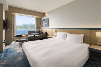 Setouchi Resort Floor King Room, Non Smoking (11-15F) (For Single Use Only)