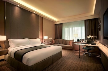 Deluxe Room, 1 King Bed