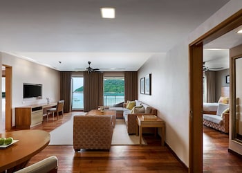 Two-Bedroom Bay Suite