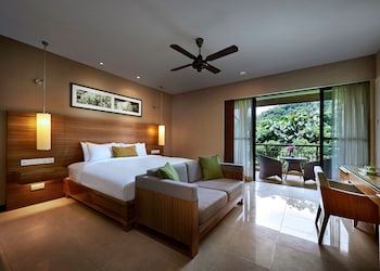 Two-Bedroom Hill View